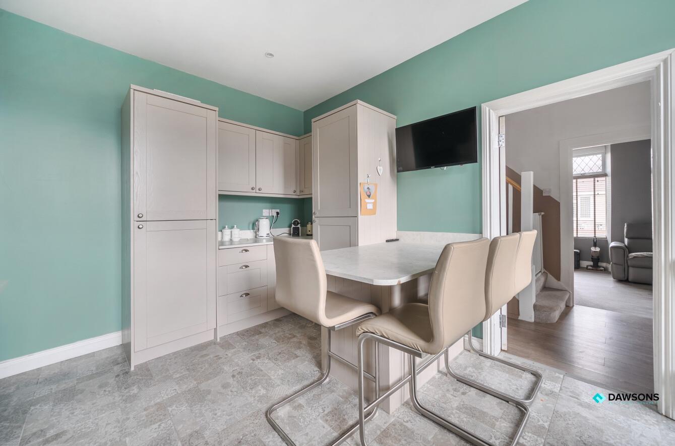 Als Street, Llanelli, SA15 1SN